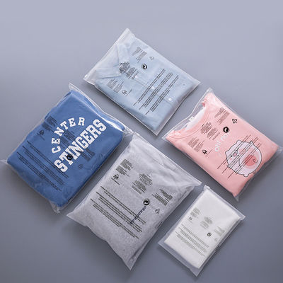 CPE / PE / PPE Druck Poly Bag Feuchtigkeitsdicht Mylar Frosted Zip Lock Taschen für Kleidung