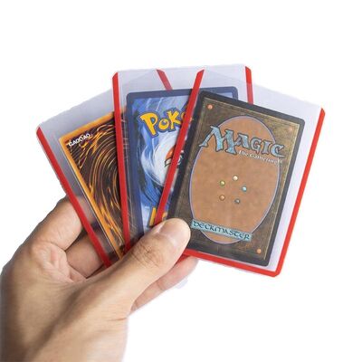 Texturierte glänzende benutzerdefinierte matte Spielkartenhülle Exquisite Druck-Sammelkartenhüllen