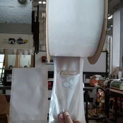 Benutzerdefinierte Größe Heißsiegelbare recycelbare voröffnete Polybeutel für automatische Verpackung