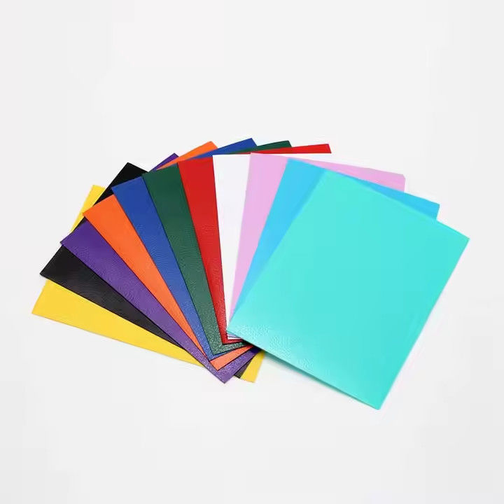 Matte Farbe TCG MTG YGO Spielkartenhülse Langzeitversorgung auf Lager Einzelhandel 100 Stück pro Packung