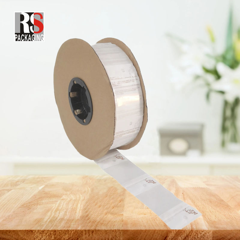 Standard-LDPE-Plastik-Poly-Tasche, die auf einer Rolle geöffnet wurde